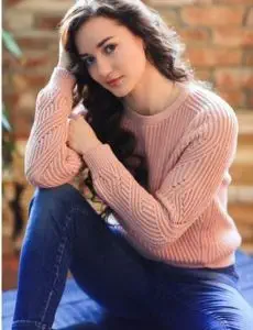 Elite escort service in Tilak Nagar for home and hotel visits